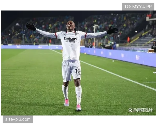 费耶诺德主场传控占优 但攻防转换速度待提升